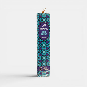 Encens Noor Oud Topaze de Galeries d'Orient, parfum oriental avec notes d'oud, safran, vétiver, patchouli et santal.